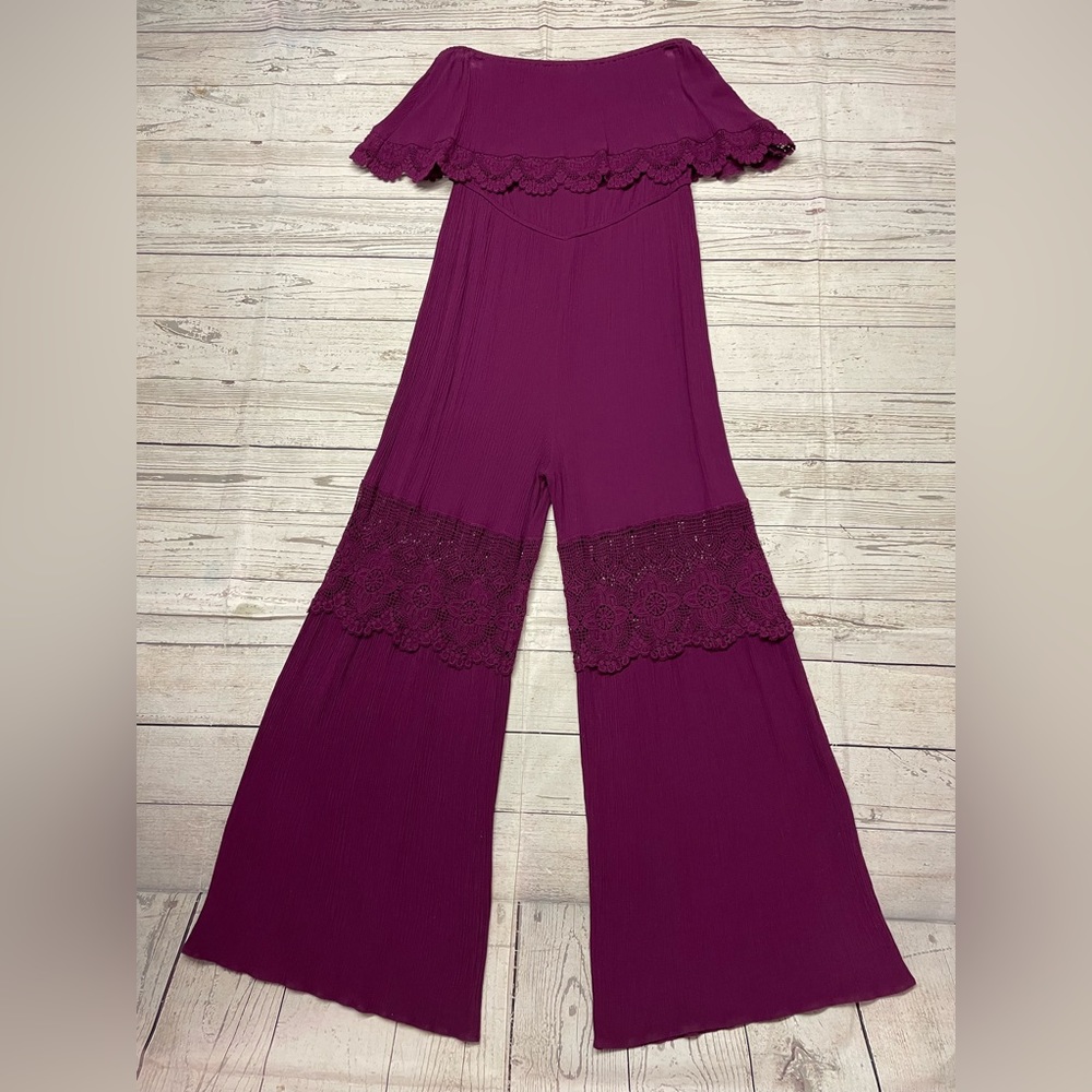 😍Eyeshadow wide Leg Strapless Romper Off the Shoulder Top size Medium